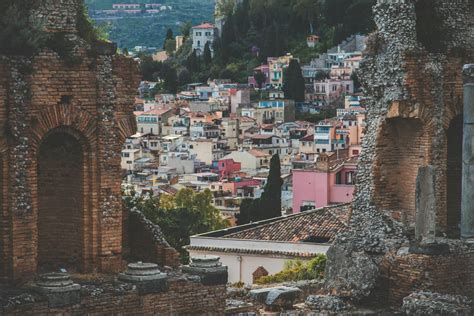 Escort in Taormina (3)